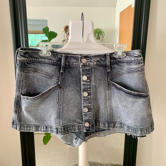 MOTHER Superior The Breaker Micro Mini Denim Skort - Picture 5 of 14